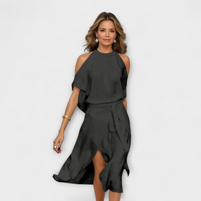 Madonna - Elegant Dress with Fashionable Off-Shoulder Design