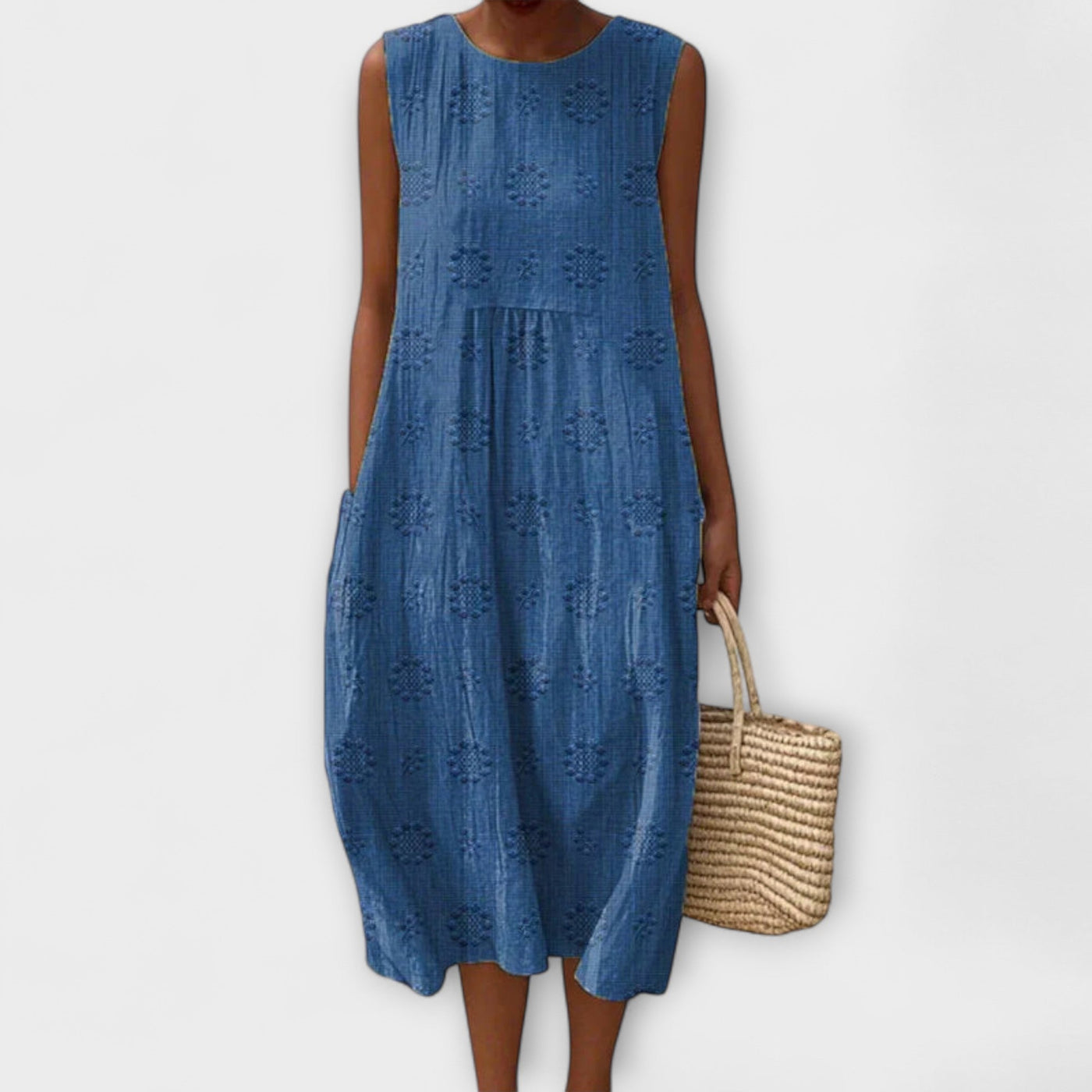 Evelyn - Breezy Sleeveless Midi Dress