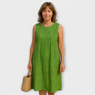 Evelyn - Breezy Sleeveless Midi Dress