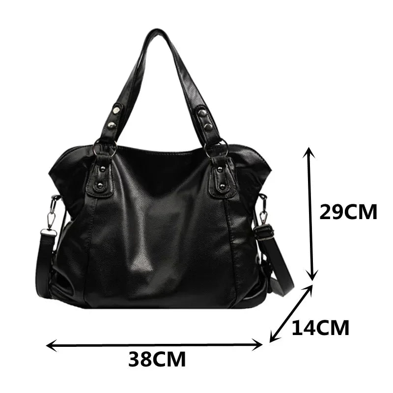 Maison Claire - Elegant Hobo Shoulder Bag