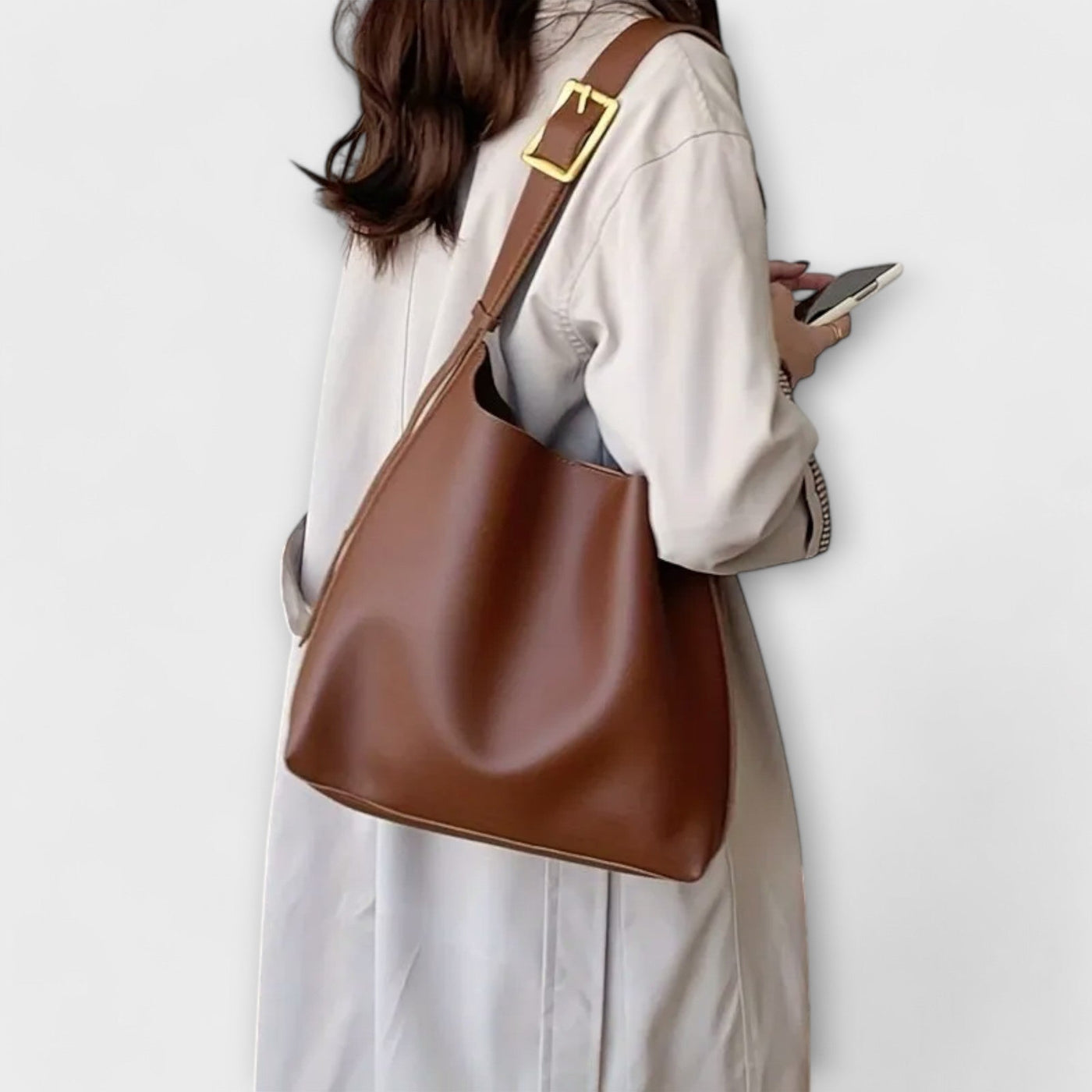 Maison Claire – Elegant Leather Shoulder Bag